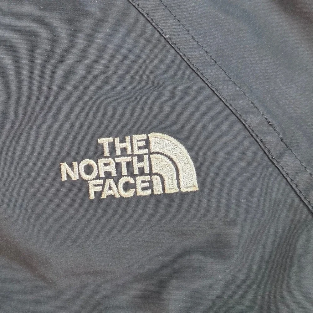The North Face HyVent Hooded Parka Jacket Womens XS Utility Pocket Outdoor Black
